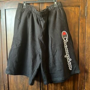 Men’s black elastic waistband with drawstring, 2XL. Has pockets